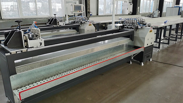 Станок для резки штапиков для пластиковых профилей SKYT-CNC-6